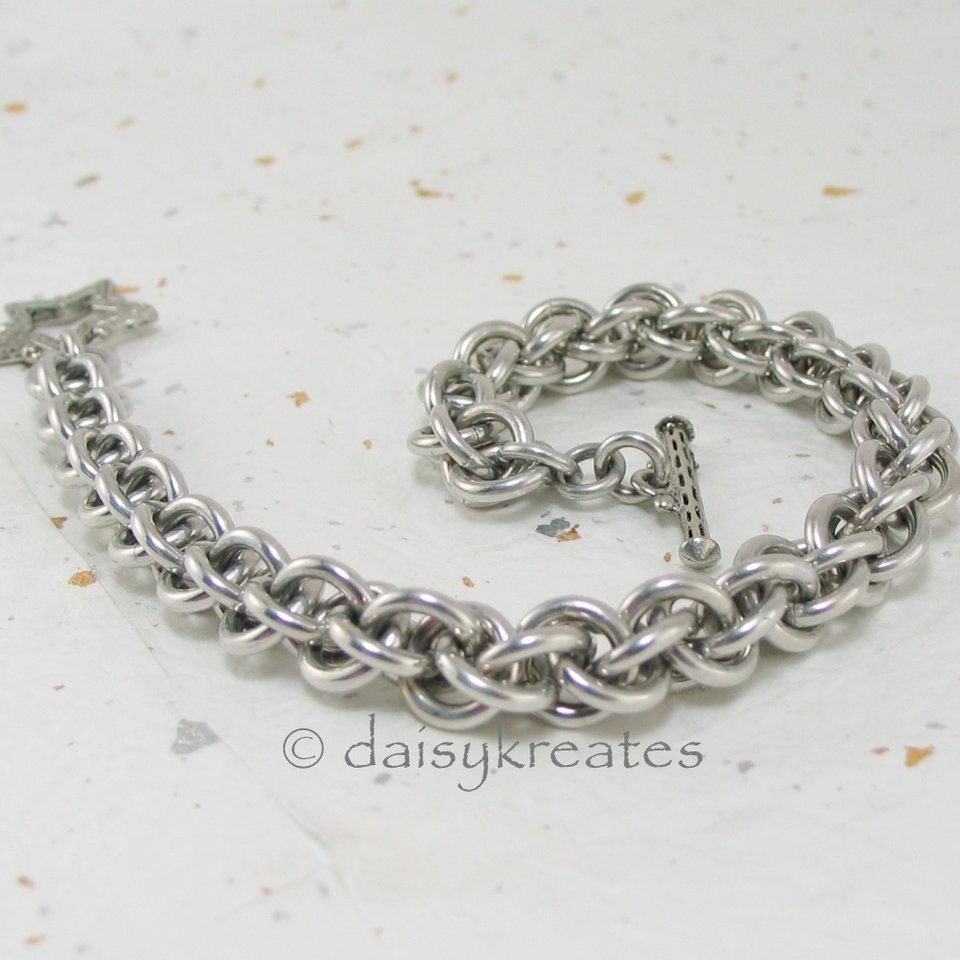 JPL3 Bracelet, woven in ideal flexibility, wears comfortably