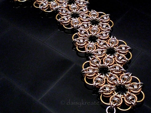 Celtic Rose Hex Sheet Bracelet with zigzag design